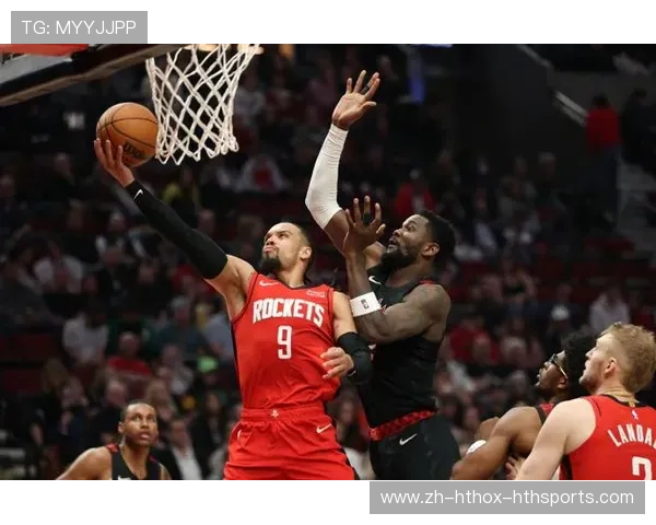 火箭队战胜开拓者队的比赛精彩回顾 火箭队战胜开拓者队的比赛精彩回顾