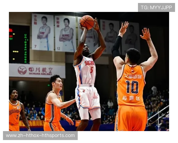 CBA对四川足球:四川篮球队与地方足球队的竞技碰撞 CBA对四川足球:四川篮球队与地方足球队的竞技碰撞